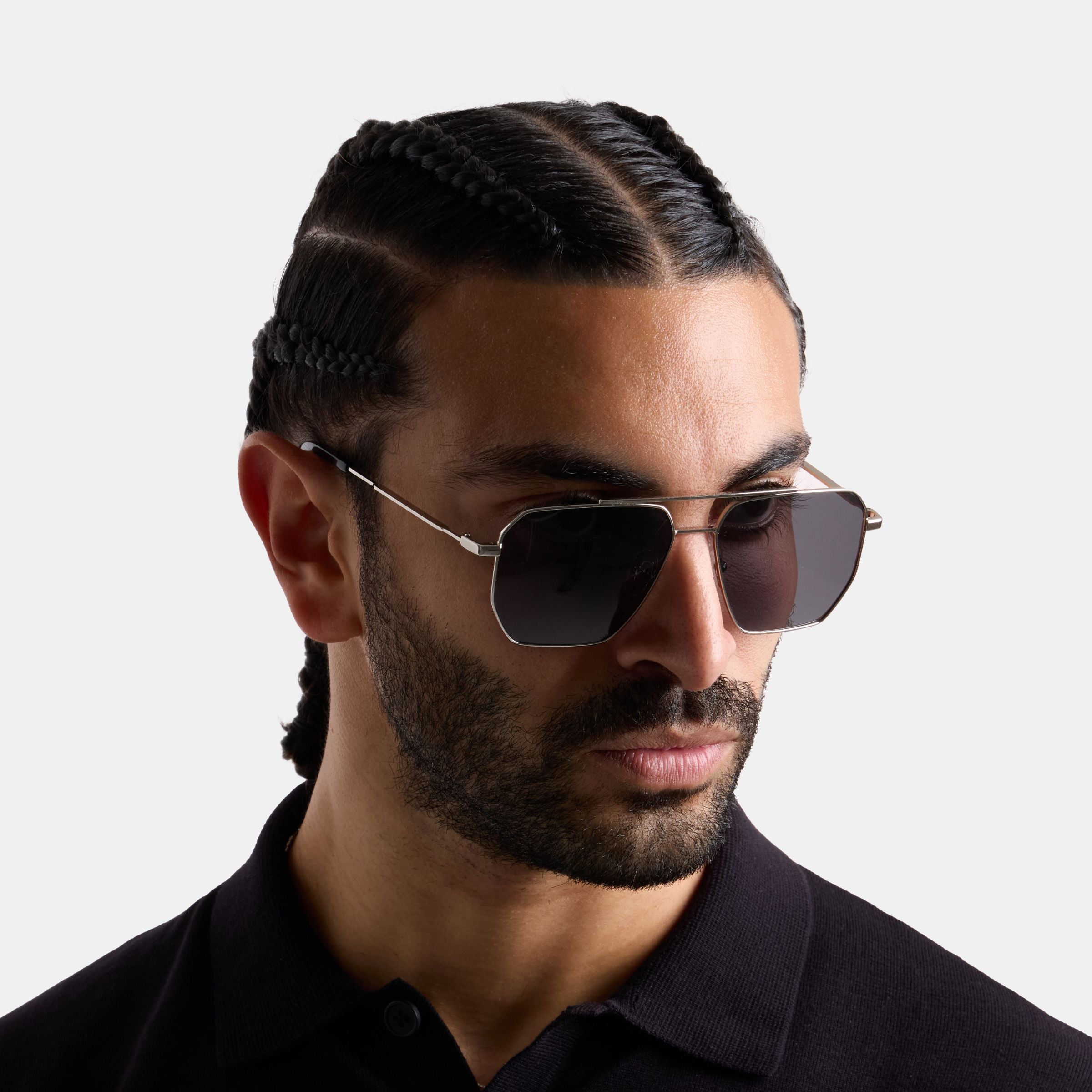 ليجيند نوير